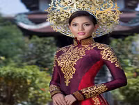 Những trang phục dân tộc Việt Nam từng chinh chến tại Miss Universe