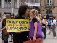 [ẢNH] Biểu tình phản đối phân biệt sắc tộc lan rộng ra nhiều quốc gia trên thế giới