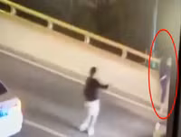 [ẢNH] Cha mẹ liệu đã hiểu được tâm lý tuổi vị thành niên của con?