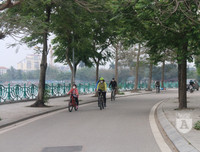 [ẢNH] Người dân thực hiện cách ly toàn xã hội trong tâm lí tự tin chiến thắng Covid-19