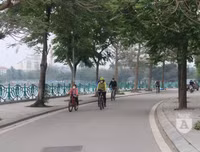 [ẢNH] Người dân thực hiện cách ly toàn xã hội trong tâm lí tự tin chiến thắng Covid-19