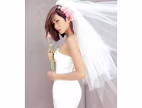 [ẢNH] Lạ mắt khi H'Hen Niê biến hóa với mái tóc dài