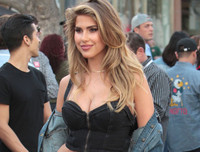 [ẢNH] Cận cảnh thân hình chuẩn tỷ lệ 