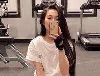 [ẢNH] Ngỡ ngàng với nhan sắc trẻ trung, quyến rũ của Hiền Thục ở tuổi 39