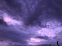 [ẢNH] Bầu trời Nhật Bản chuyển màu tím 