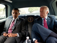 [ẢNH] Tình bạn đáng ngưỡng mộ giữa Cựu Tổng thống Mỹ Barack Obama và ứng viên Tổng thống Joe Biden