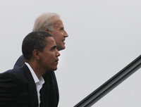 [ẢNH] Tình bạn đáng ngưỡng mộ giữa Cựu Tổng thống Mỹ Barack Obama và ứng viên Tổng thống Joe Biden