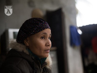 [ẢNH] Nụ cười lạc quan của nữ sinh Ngoại Thương trước cái Tết 