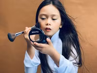 [ẢNH] Nhan sắc ‘gây bão’ của những ‘nhóc tỳ’ nhà sao Việt