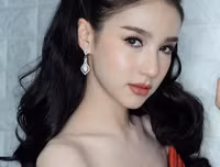 [ẢNH] Cận cảnh nhan sắc 