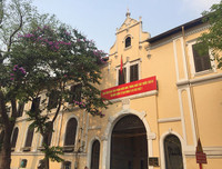 [ẢNH] Cờ đỏ sao vàng, biểu ngữ rợp trời Hà Nội mừng các ngày Lễ lịch sử của đất nước