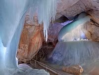 [ẢNH] Những hang động kỳ bí bậc nhất thế giới