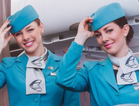 [ẢNH] Chiêm ngưỡng những mẫu đồng phục tiếp viên hàng không ấn tượng nhất thế giới