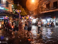 [ẢNH] Hà Nội: Phố thành 