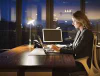 [ẢNH] Những thói quen sinh hoạt gây ung thư vú không ngờ tới