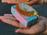 [ẢNH] Trà sữa dẻo và loạt món ngon mới lạ khiến tín đồ ăn vặt thích mê