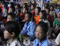 [ẢNH] Trung thu vui với những đứa trẻ nghèo dân tộc La Hủ