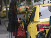 10 lưu ý để đi taxi ban đêm được an toàn