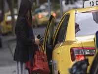 10 lưu ý để đi taxi ban đêm được an toàn