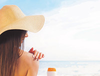 [ẢNH] Những quan niệm sai lầm nhiều người mắc phải khi sử dụng kem chống nắng