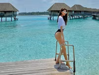 [ẢNH] Bộ ảnh đẹp như mơ của Hà Hồ - Kim Lý tại khu nghỉ dưỡng Maldives