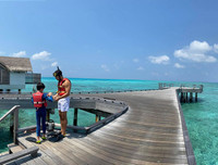 [ẢNH] Bộ ảnh đẹp như mơ của Hà Hồ - Kim Lý tại khu nghỉ dưỡng Maldives