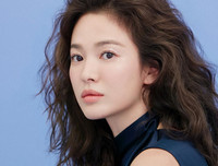 [ẢNH] Những hành động đẹp của nghệ sĩ Hàn Quốc trong đại dịch Covid-19