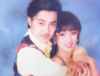 [ẢNH] Lý Hùng: Quý ông giàu có bậc nhất showbiz Việt vẫn lẻ bóng ở độ tuổi U50