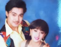 [ẢNH] Lý Hùng: Quý ông giàu có bậc nhất showbiz Việt vẫn lẻ bóng ở độ tuổi U50