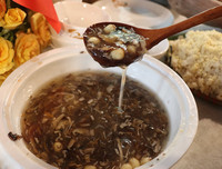 [ẢNH] Độc đáo không gian ăn chay đúng Kỷ niệm 65 năm ngày Giải phóng Thủ đô 10-10