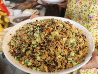 [ẢNH] Độc đáo không gian ăn chay đúng Kỷ niệm 65 năm ngày Giải phóng Thủ đô 10-10