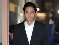 [ẢNH] Sự nghiệp rộng mở của các sao Hàn trước khi sụp đổ do bê bối mại dâm