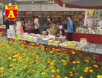 [ẢNH] Đông đảo người dân Hà Nội 