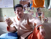 [ẢNH] Tội lỗi dơ bẩn đằng sau vẻ hào nhoáng của loạt nam thần và các 