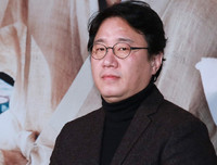 [ẢNH] Tội lỗi dơ bẩn đằng sau vẻ hào nhoáng của loạt nam thần và các 