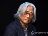 [ẢNH] Tội lỗi dơ bẩn đằng sau vẻ hào nhoáng của loạt nam thần và các 