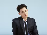 [ẢNH] Tội lỗi dơ bẩn đằng sau vẻ hào nhoáng của loạt nam thần và các 