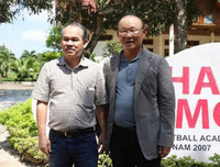 [ẢNH] Bầu Đức ở đâu khi U22 Việt Nam vô địch SEA Games 30?