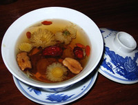 Lạ miệng ẩm thực từ hoa cúc, vừa thơm ngon vừa bổ dưỡng