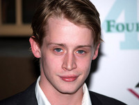 [ẢNH] Cuộc sống đầy thăng trầm của Macaulay Culkin – sao nhí phim 