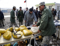 [Ảnh] Lưỡi liềm vàng – Tam giác vàng: Công xưởng ma túy của thế giới