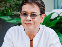 [ẢNH] Những cặp vợ chồng chênh lệch hàng chục tuổi của showbiz Việt nhưng vẫn hạnh phúc bền lâu