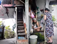 Kinh ngạc cảnh sống chật chội trong những ngôi nhà siêu nhỏ