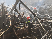 [ẢNH] Hiện trường vụ cháy Cung Văn hoá Lao động Hữu nghị Việt- Xô