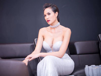 [ẢNH] Những tuyệt chiêu giữ thân hình luôn gợi cảm, cuốn hút của các 