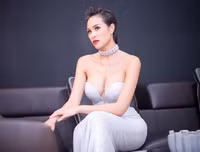 [ẢNH] Những tuyệt chiêu giữ thân hình luôn gợi cảm, cuốn hút của các 