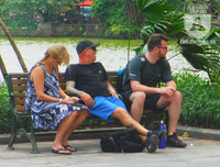 [Ảnh] Thú vị trước một Hồ Gươm vắng lặng trong ngày đầu tiên của dịp nghỉ lễ