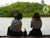 [Ảnh] Thú vị trước một Hồ Gươm vắng lặng trong ngày đầu tiên của dịp nghỉ lễ