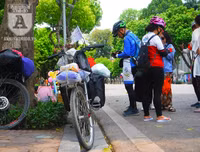 [Ảnh] Thú vị trước một Hồ Gươm vắng lặng trong ngày đầu tiên của dịp nghỉ lễ