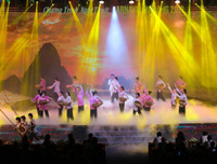 [ẢNH] Vũ điệu đường phố nóng bỏng khuấy động Carnaval Hạ Long 2019